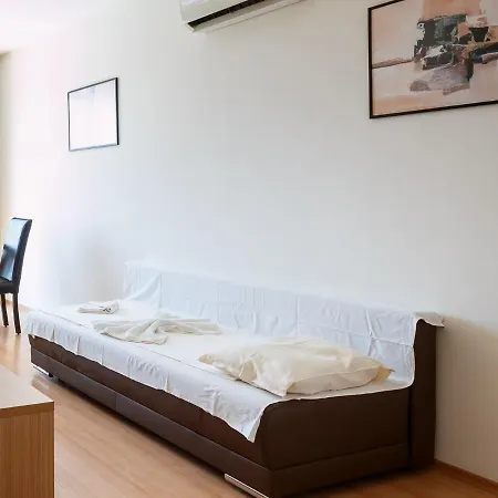 Apartament Seaside Garden With 2 Bedroom For Up To 5 Pax *