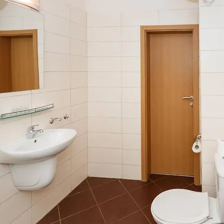 Apartament Seaside Garden With 2 Bedroom For Up To 5 Pax