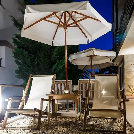 Seaside Garden With 2 Bedroom For Up To 5 Pax Apartament *