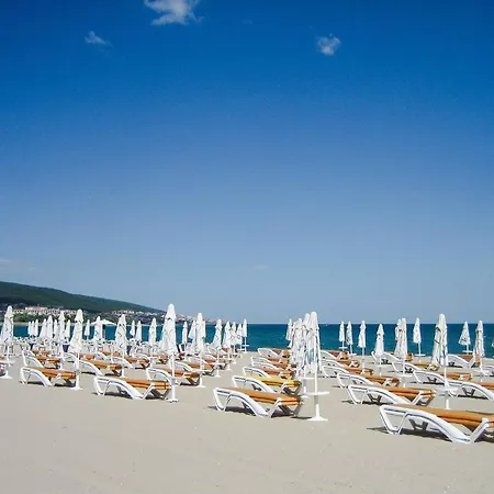Seaside Garden With 2 Bedroom For Up To 5 Pax Apartament Sunny Beach
