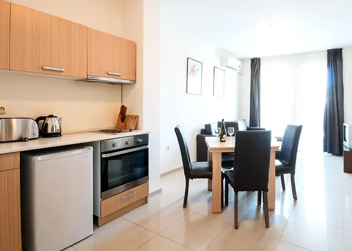 Seaside Garden With 2 Bedroom For Up To 5 Pax * Slantschew brjag