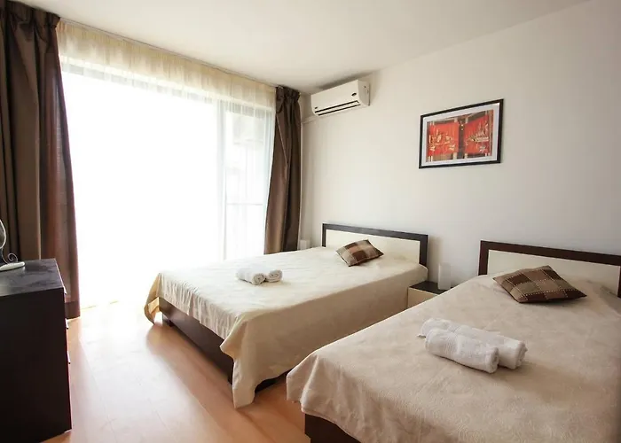 Seaside Garden With 2 Bedroom For Up To 5 Pax Slantschew brjag